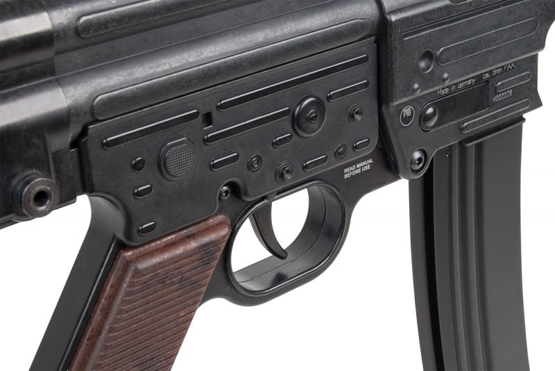 GSG StG44 Echtholz 9mm P.A.K. – Gas Signalwaffe