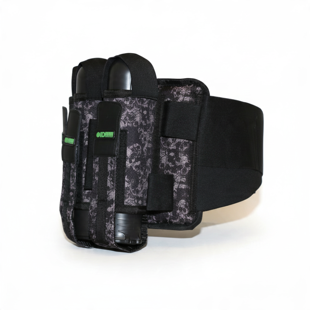 id-paintball Battlepack Skulls in Grau mit Totenkopf-Muster, bietet Platz für 9 Paintball-Pötte mit Polsterung