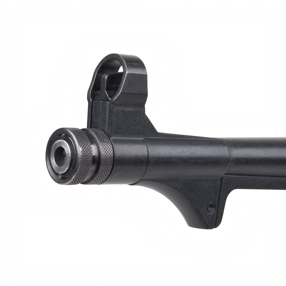 Detailansicht des schwarzen Metall-Laufs der id-paintball GSG MP40 Schreckschusswaffe mit Kornschutz