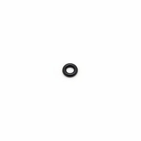 004 NBR 70 O-Ring aus Nitrilkautschuk mit 70 Shore A als hochwertige Ersatzdichtung für Paintball- und Druckluftkomponenten.