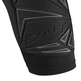 id-paintball Exalt FreeFlex Paintball Slide Short mit schwarzer Schutzpolsterung an Oberschenkel und Hüfte