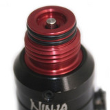 id-paintball Ninja PRO V3 HP Regulator aus Aluminium mit rotem Gewindeanschluss für 300 Bar Paintball-Flaschen