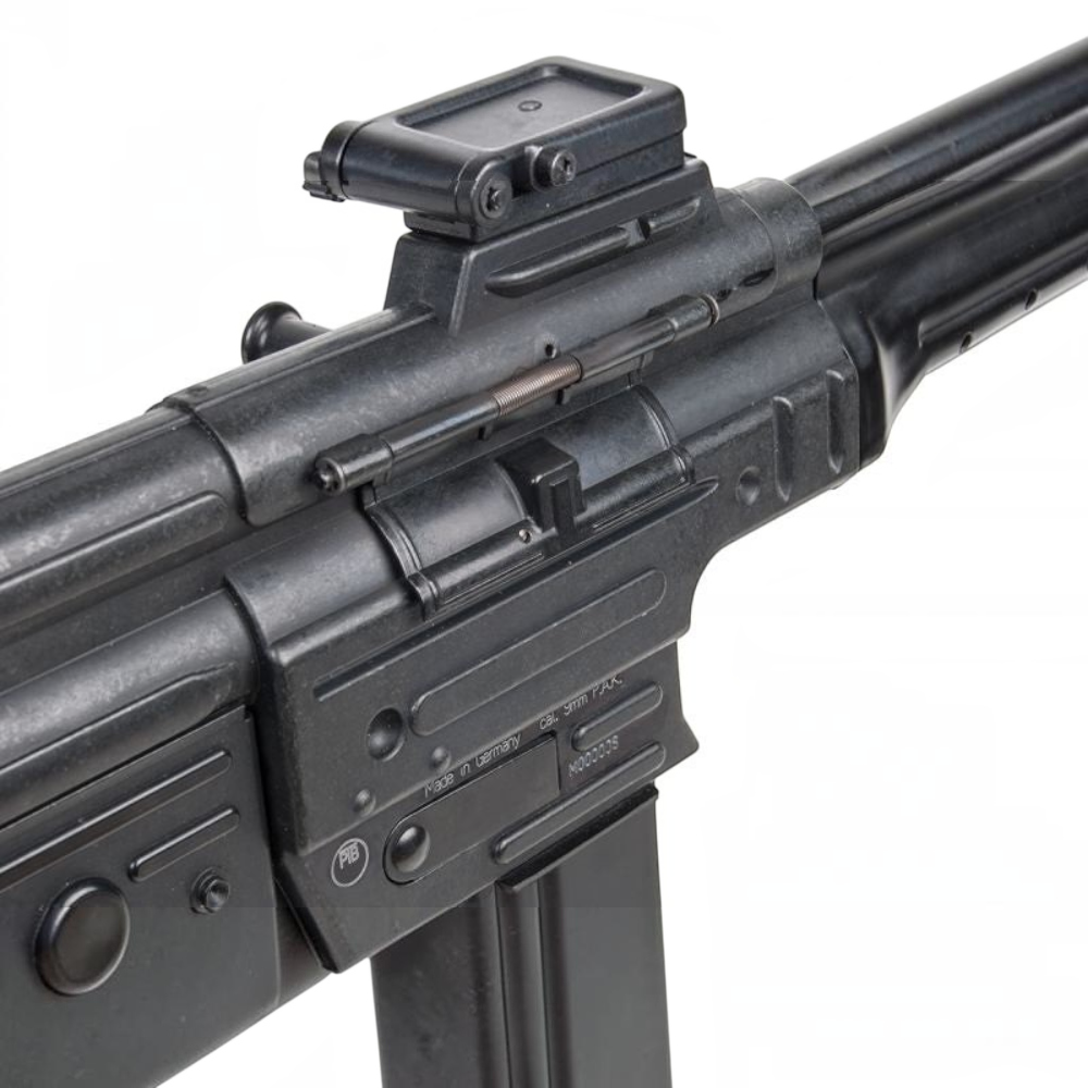id-paintball GSG StG44 Gas Signalwaffe aus Vollmetall mit authentischem Design und 9mm P.A.K. Kaliber