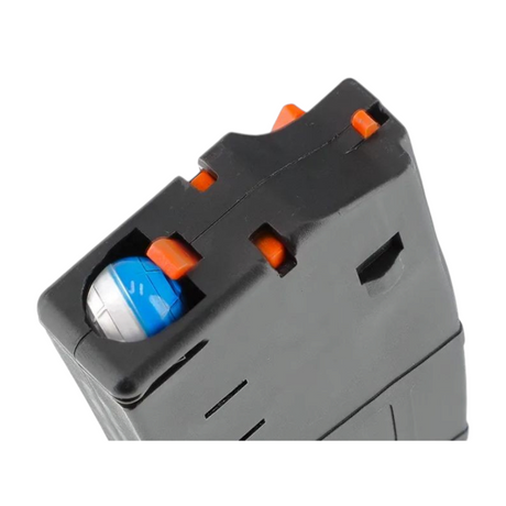 id-paintball T4E TC .68 Magazin in Schwarz mit geladenem Precisionball und orangefarbenen Details