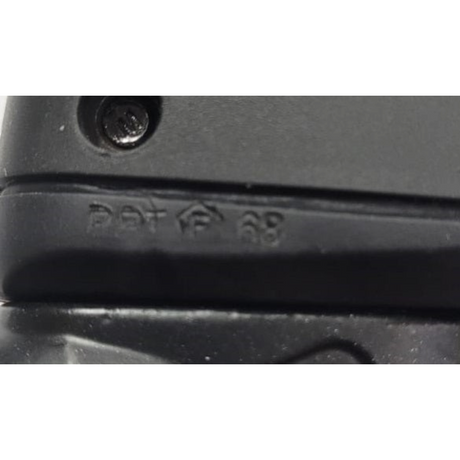 id-paintball Tippmann Stormer Elite Markierer Detailansicht mit F-Zeichen Kennzeichnung auf dem Kunststoffgehäuse